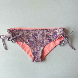 Malai Swimwear Bikini Bottoms Medium NWOT